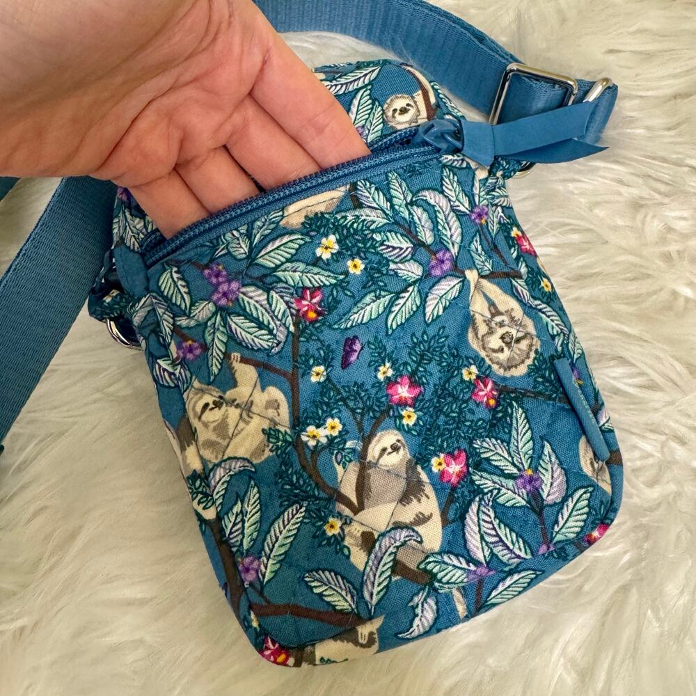 Vera Bradley RFID Mini Hipster Crossbody Bag Hanging Around Sloth Travel - Picture 8 of 14